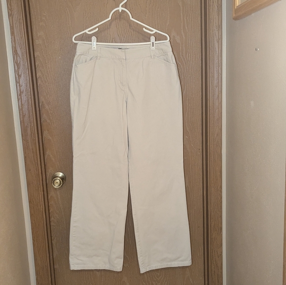Context - Khaki Flare Pants - Size 10Great Condition!! - Picture 2 of 10
